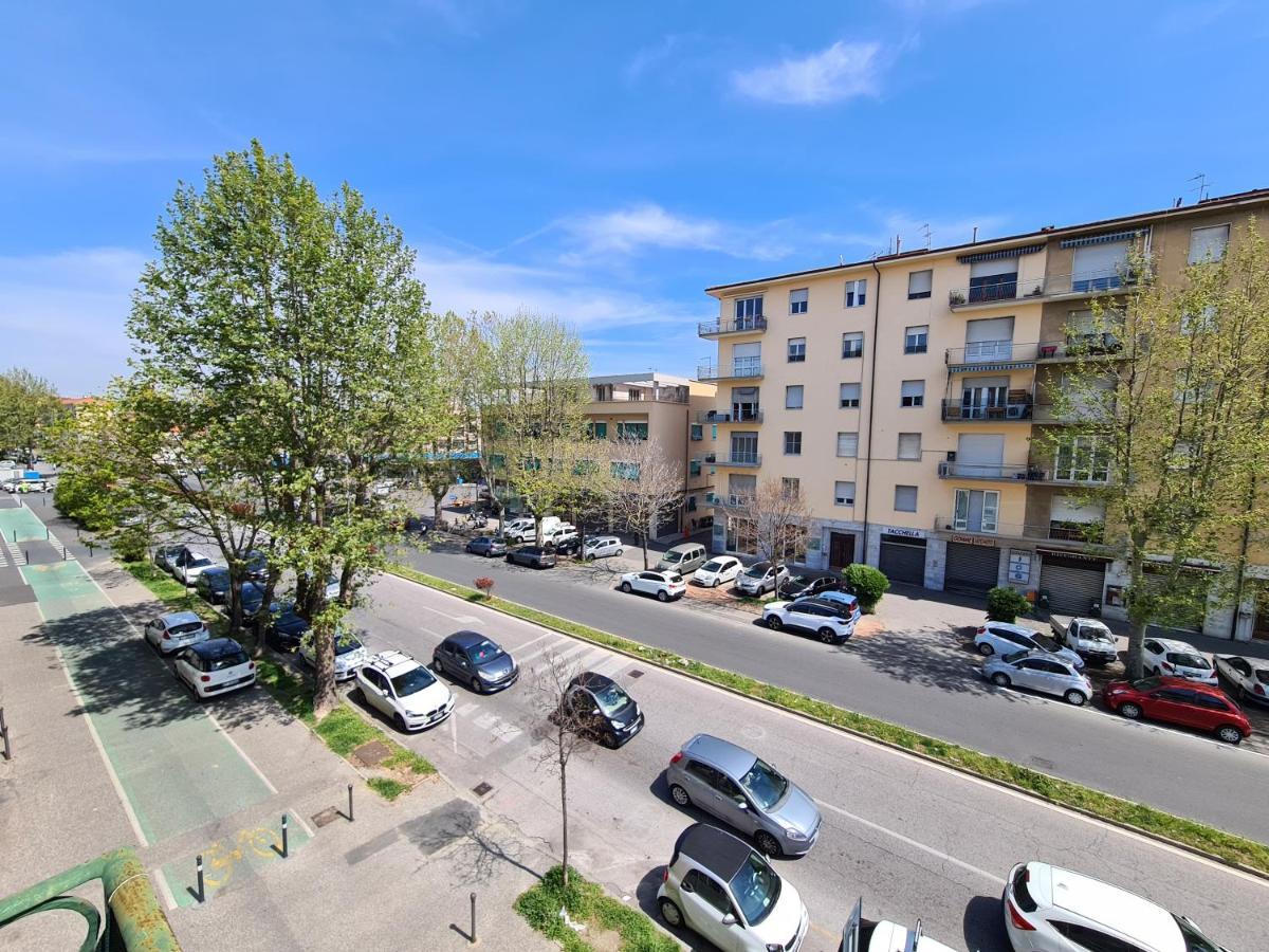 Appartement Le Case Di Italo - Viale Ippolito Nievo 21 à Livourne Extérieur photo