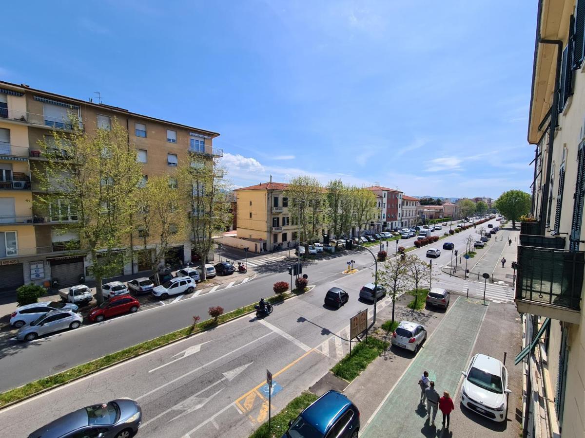 Appartement Le Case Di Italo - Viale Ippolito Nievo 21 à Livourne Extérieur photo